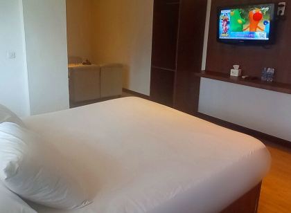 Hotel Aruni Ancol