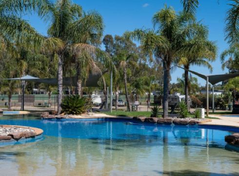 Tasman Holiday Parks - Merool on the Murray