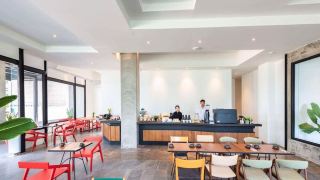 s-2-modern-boutique-hotel