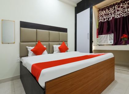OYO 71116 Hotel Kanchan Palace