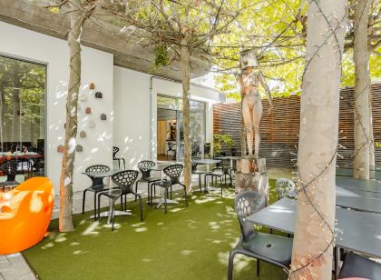 Art & Business Hotel