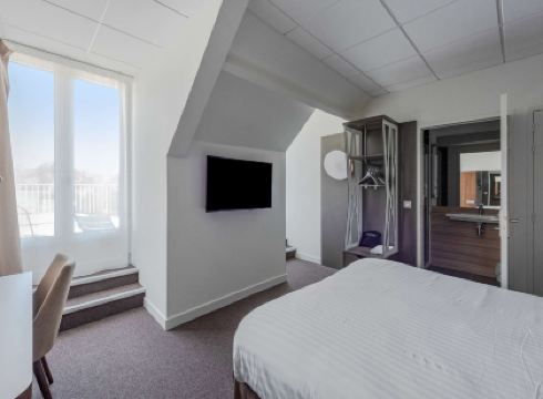 Campanile PRIME - Chartres Centre Gare Cathédrale