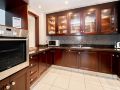 amazing-2-bedroom-apartment-in-old-town