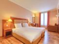 121-paris-hotel