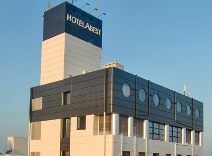 ホテルアベスト新安城駅前【HOTEL ABEST SHINANJO EKIMAE】