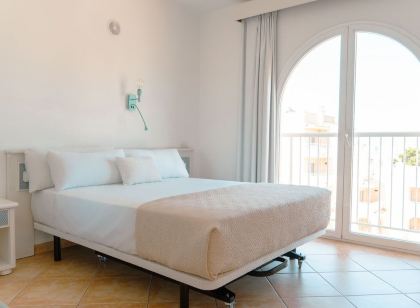 Rosamar Ibiza Hotel
