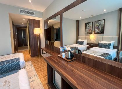 Golden Rose Hotel & Spa