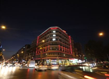 Grand Corner Boutique Hotel