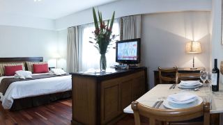 argenta-tower-hotel-and-suites