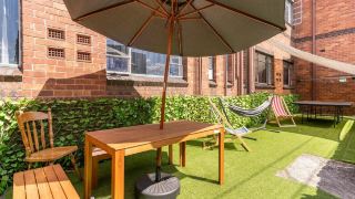 151-hoddle-budget-private-rooms