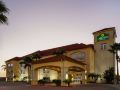 la-quinta-inn-and-suites-by-wyndham-raymondville