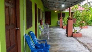 izz-room-motel