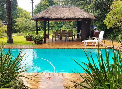 Six Valk Avenue Guest House