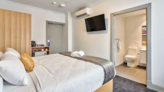 meridian-hotel-hurstville