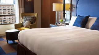 renaissance-phoenix-downtown-hotel