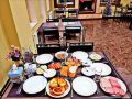 hotel-holiday-villa