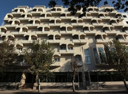 Ambassadeurs Hôtel