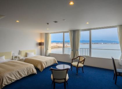 湖畔の温泉宿 くにびき