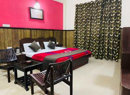 Hotel Om Karan Katra