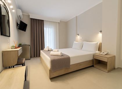 Samel Hotel