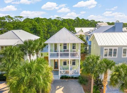 30A Blue Crab Cottage by Panhandle Getaways