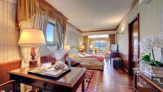 grand-hotel-dino