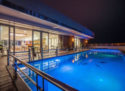 Vinh Hoang Hotel