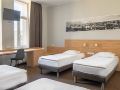 corner-hotel