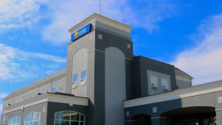 comfort-inn-and-suites-airport-south