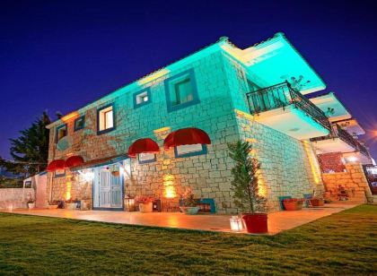 Alaçatı Private