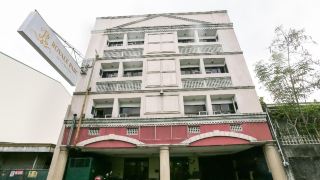 super-oyo-406-royal-parc-inn-and-suites