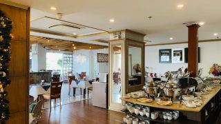 lotus-saigon-hotel