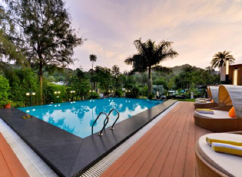 Chacha Inn the Garden Retreat