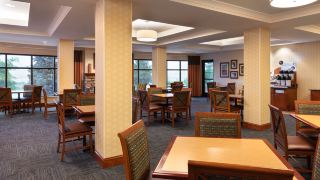 holiday-inn-express-and-suites-denver-airport-an-ihg-hotel