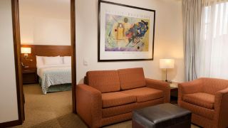 embassy-suites-by-hilton-bogota-rosales