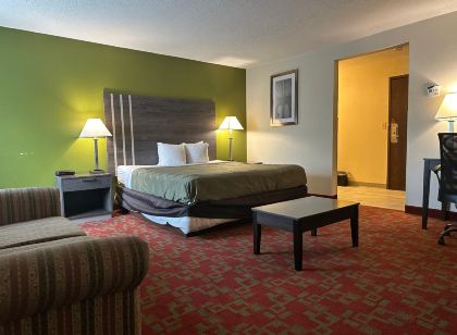 諾伍德旅館&套房-密爾沃基