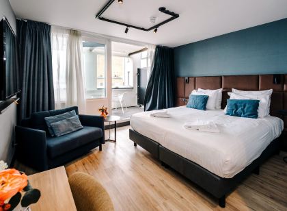 Amsterdam Beach Hotel