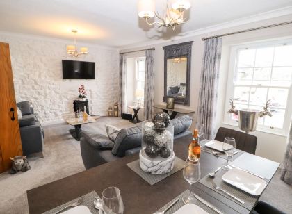 Market Square Maisonette