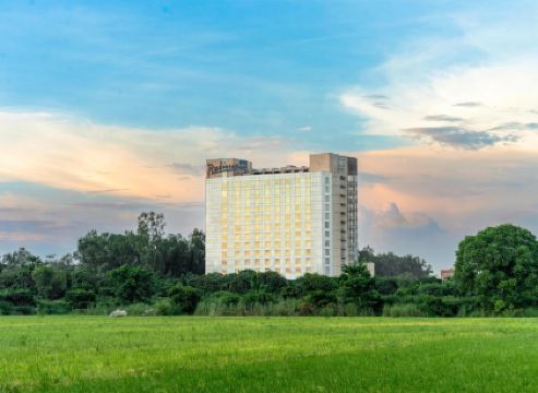 Radisson Blu Hotel Greater Noida