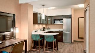 residence-inn-by-marriott-vancouver-downtown