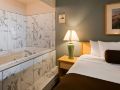 lighthouse-suites-inn