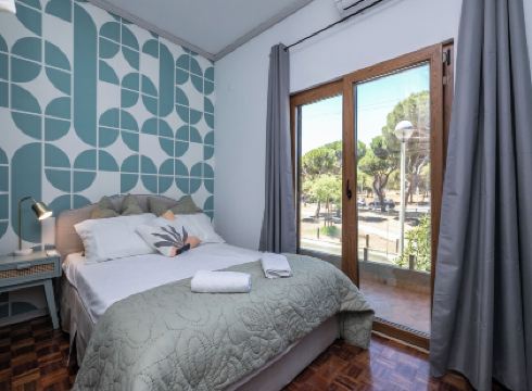 Walk in Hostel Faro Airport