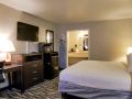 howard-johnson-by-wyndham-houston