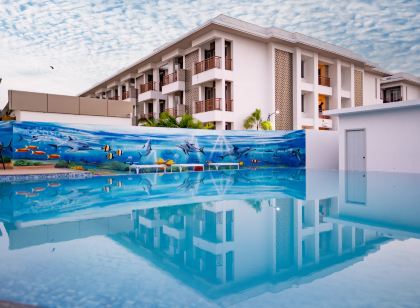 Palm Regal Resort