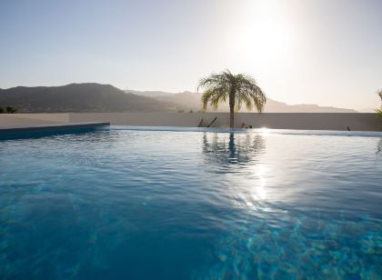 Sarah Resort Villa Umi