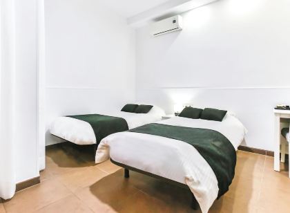 Laramond Barcelona Rooms