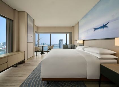 Courtyard by Marriott Danang Han River