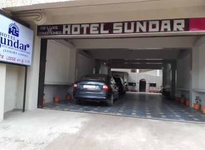 Iroomz Hotel Sundar