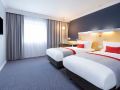 holiday-inn-express-park-royal-an-ihg-hotel