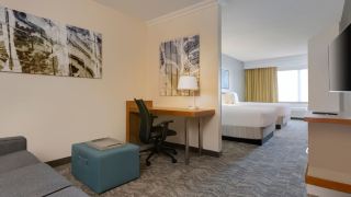 springhill-suites-by-marriott-newark-international-airport